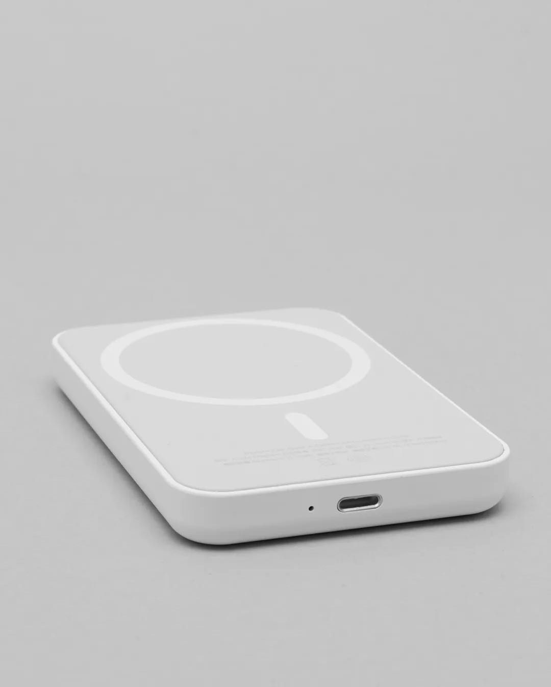 Macsafe power bank